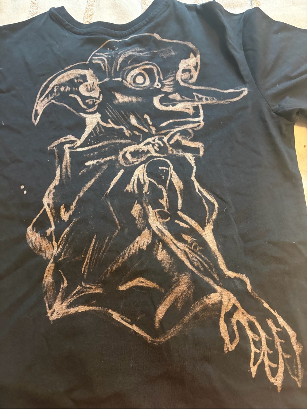 Black Harry Potter T-Shirt with Dobby bleach Illustration